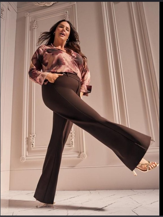 torrid Pants - Torrid Studio Coffee Bean Luxe Ponte Flare Trousers Career Pants 18 NWT